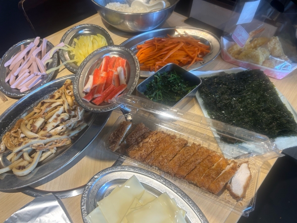 キンパ、パーティー